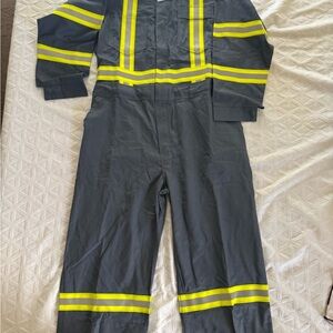 NWT Lakeland FR Coveralls Style C071RT06 sz LG 30